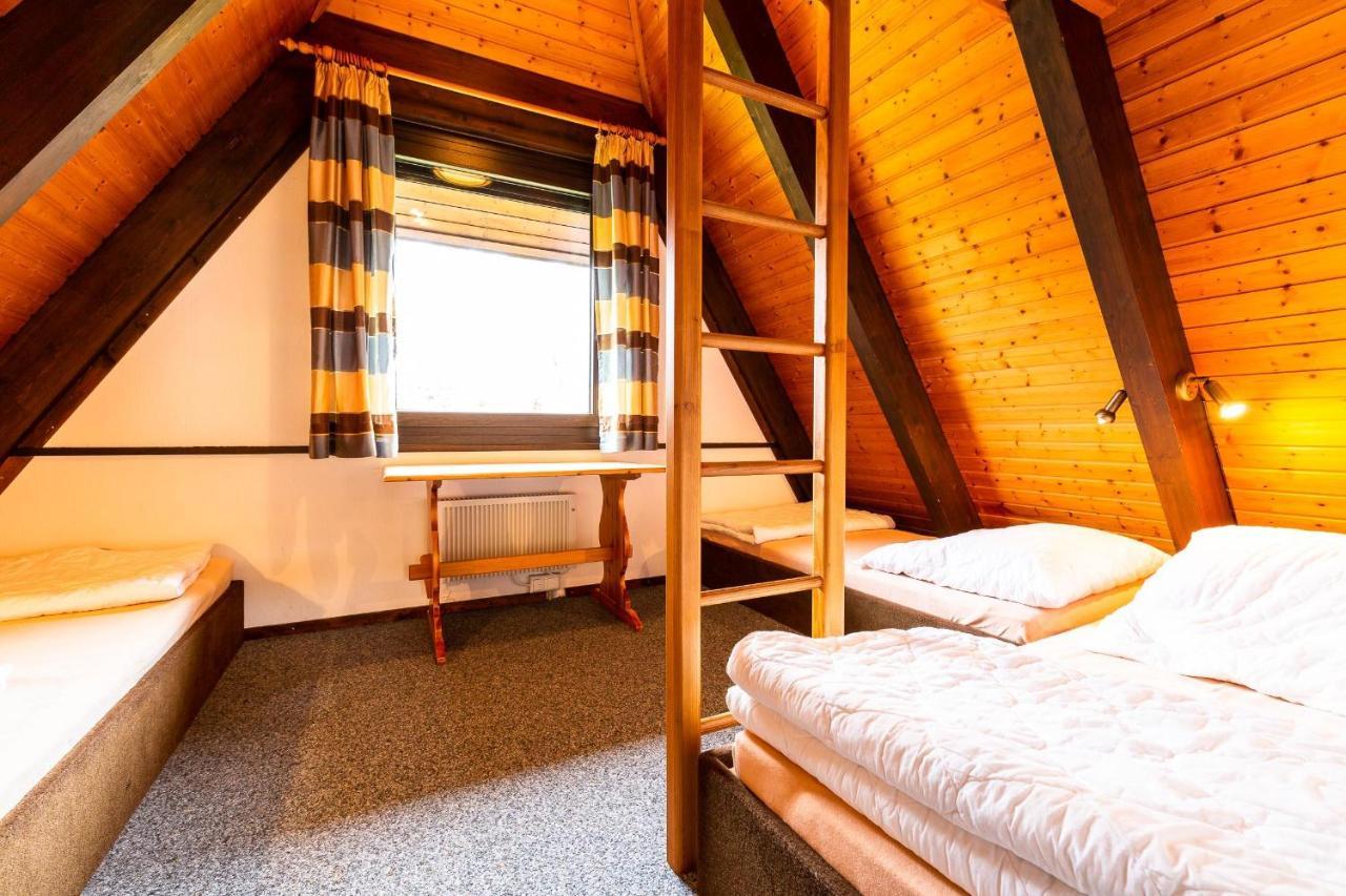 Ferienwohnpark Immenstaad Am Bodensee Nurdachhaus Typ 8 Ndt 099 Екстериор снимка